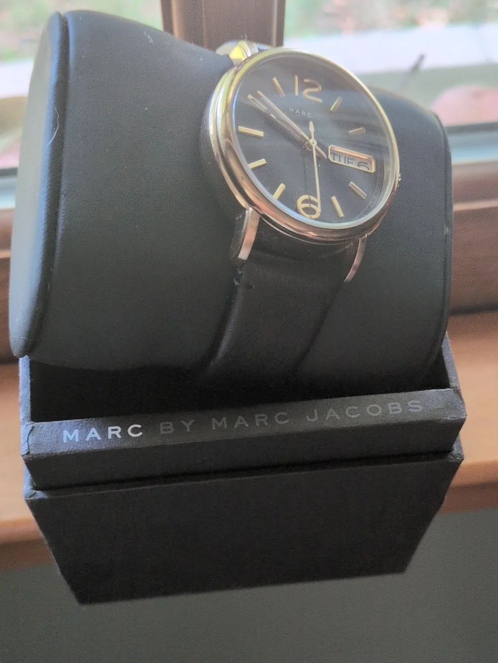 Marc By Marc Jacobs Fergus Gold Black Dial Black Leather Women's Watch MBM1388